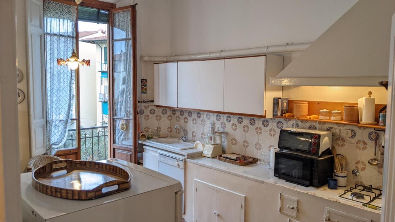 Double Bedroom In Beautiful 30'S Style Apartment Florencie Exteriér fotografie